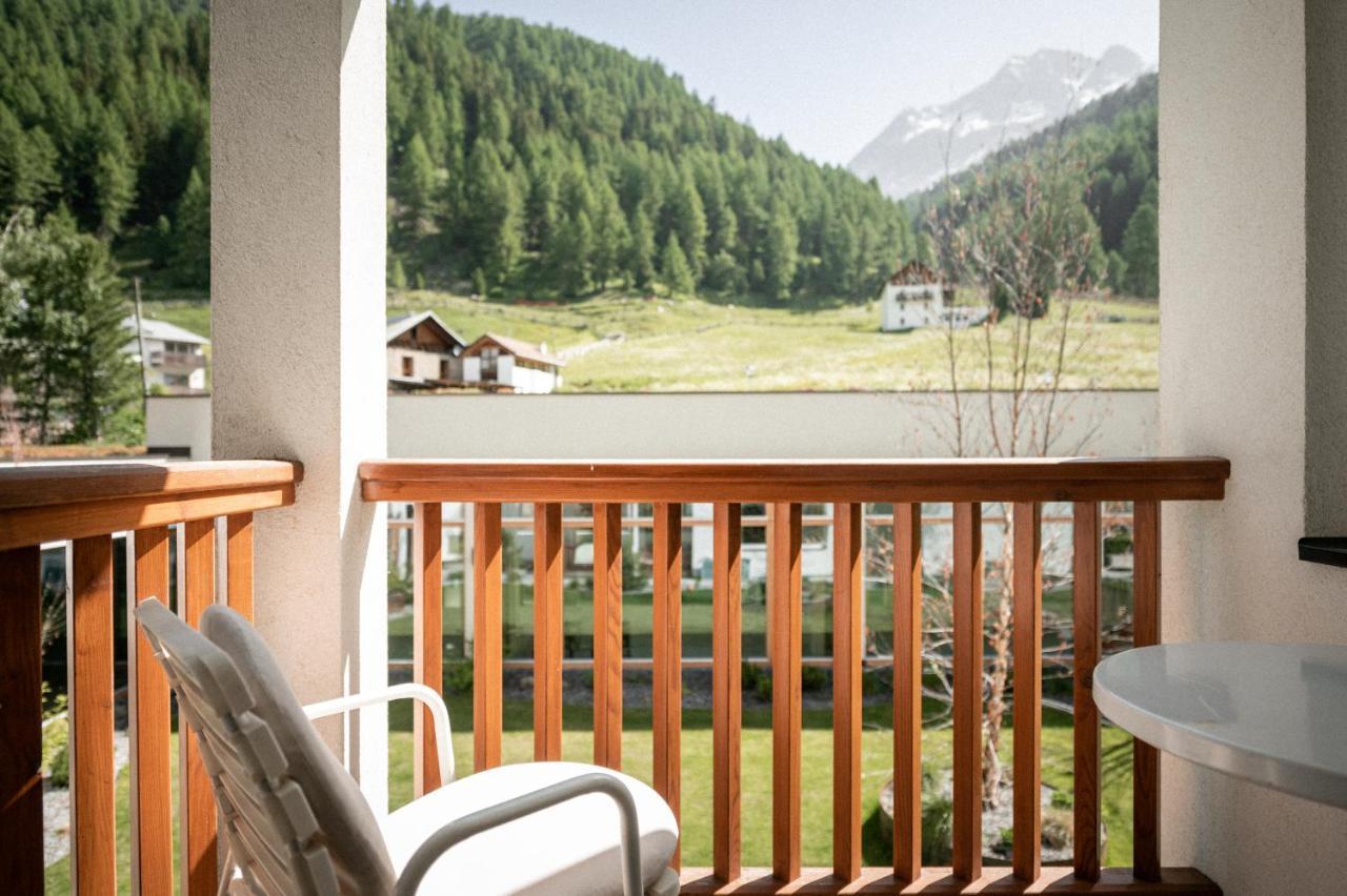 Hotel Cristallo Солда Екстериор снимка
