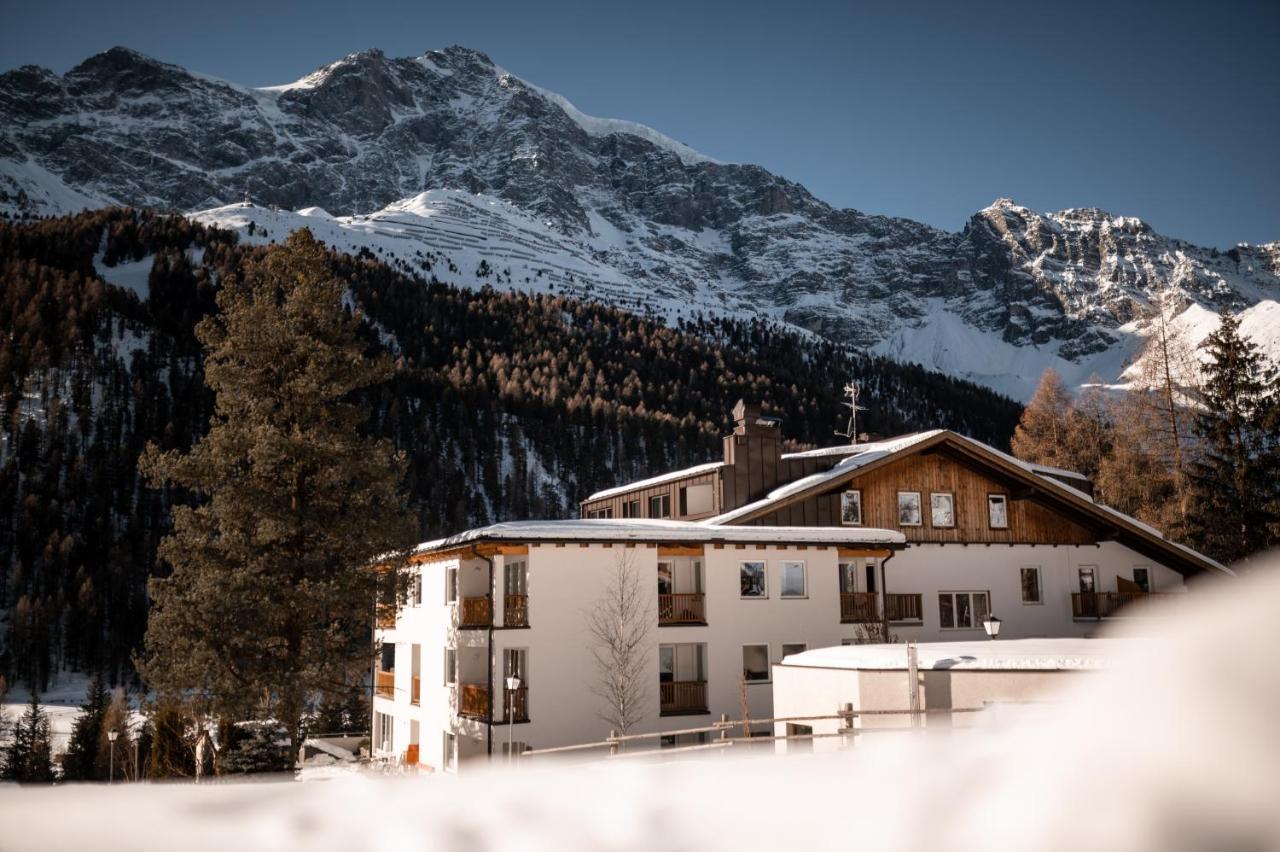 Hotel Cristallo Солда Екстериор снимка