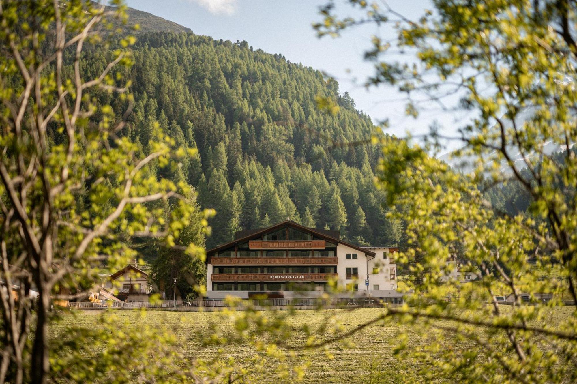Hotel Cristallo Солда Екстериор снимка